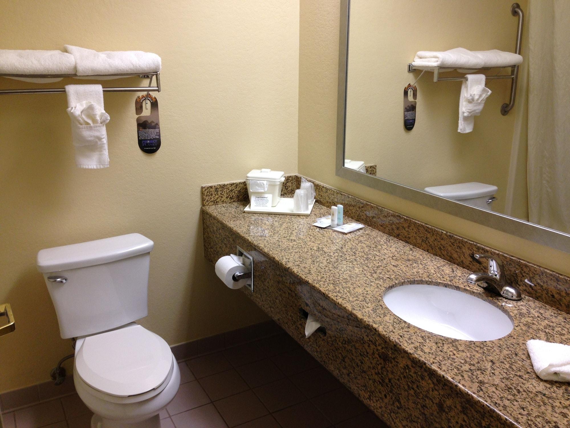 Quality Inn & Suites Little Rock West Exteriör bild