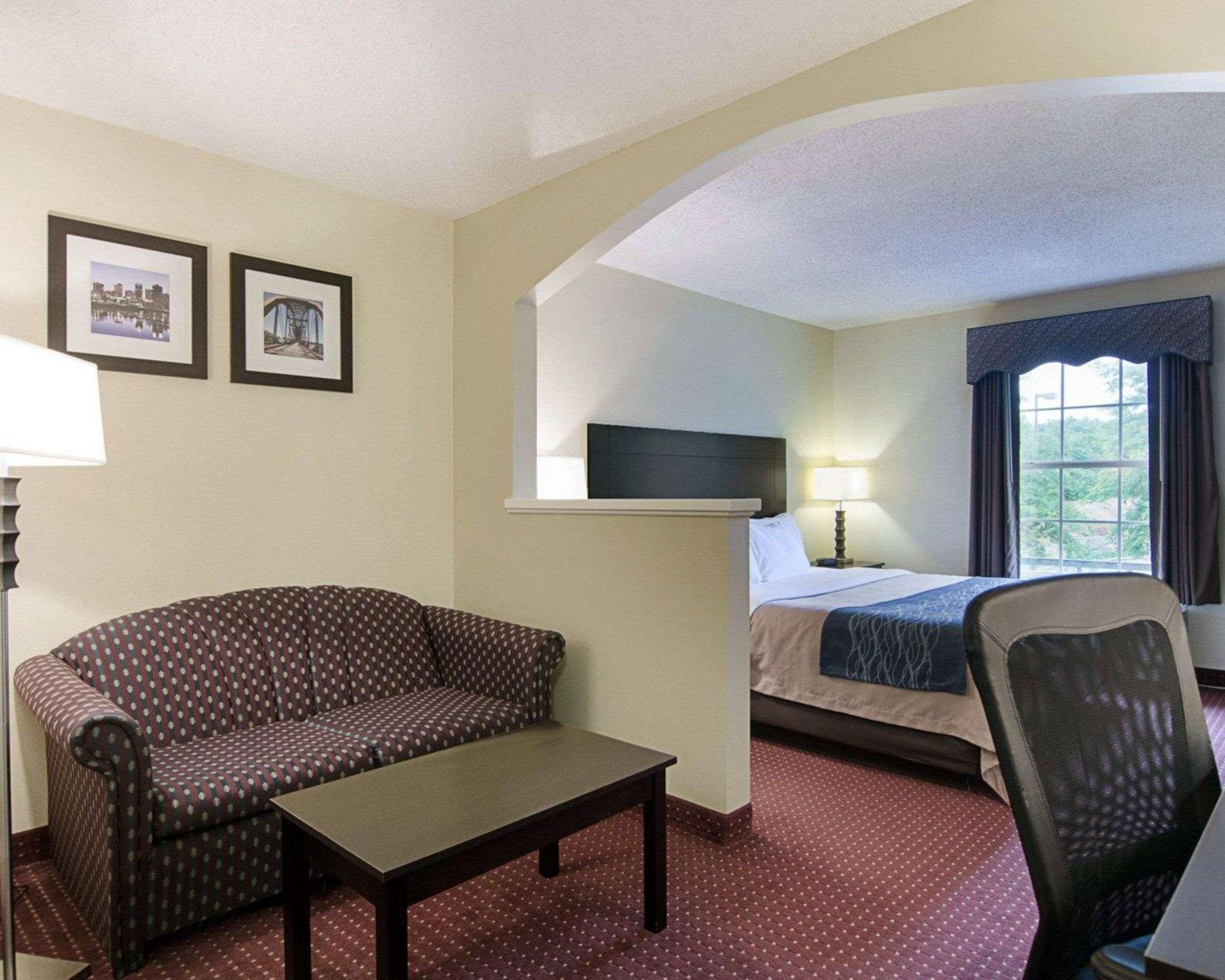 Quality Inn & Suites Little Rock West Exteriör bild