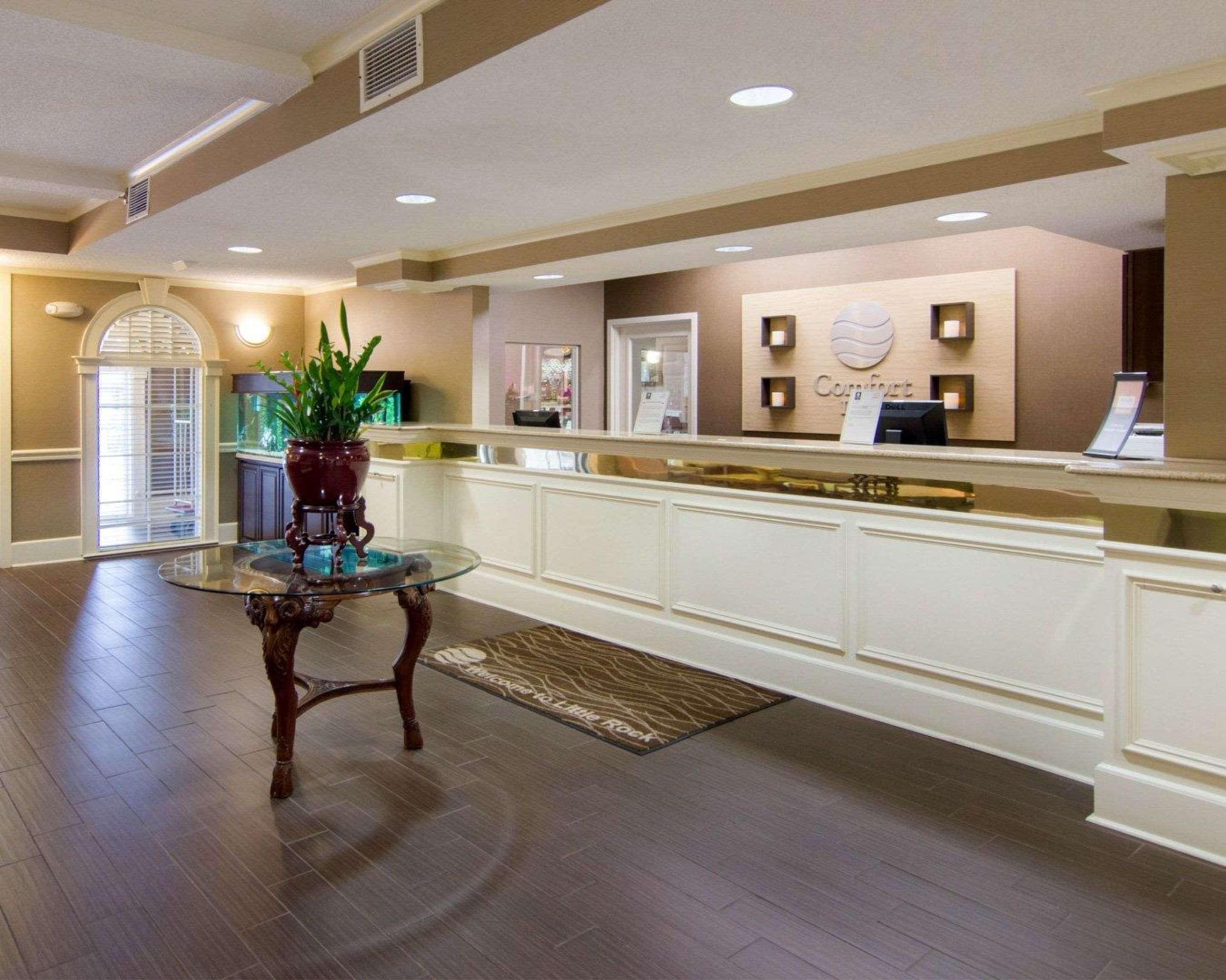 Quality Inn & Suites Little Rock West Exteriör bild