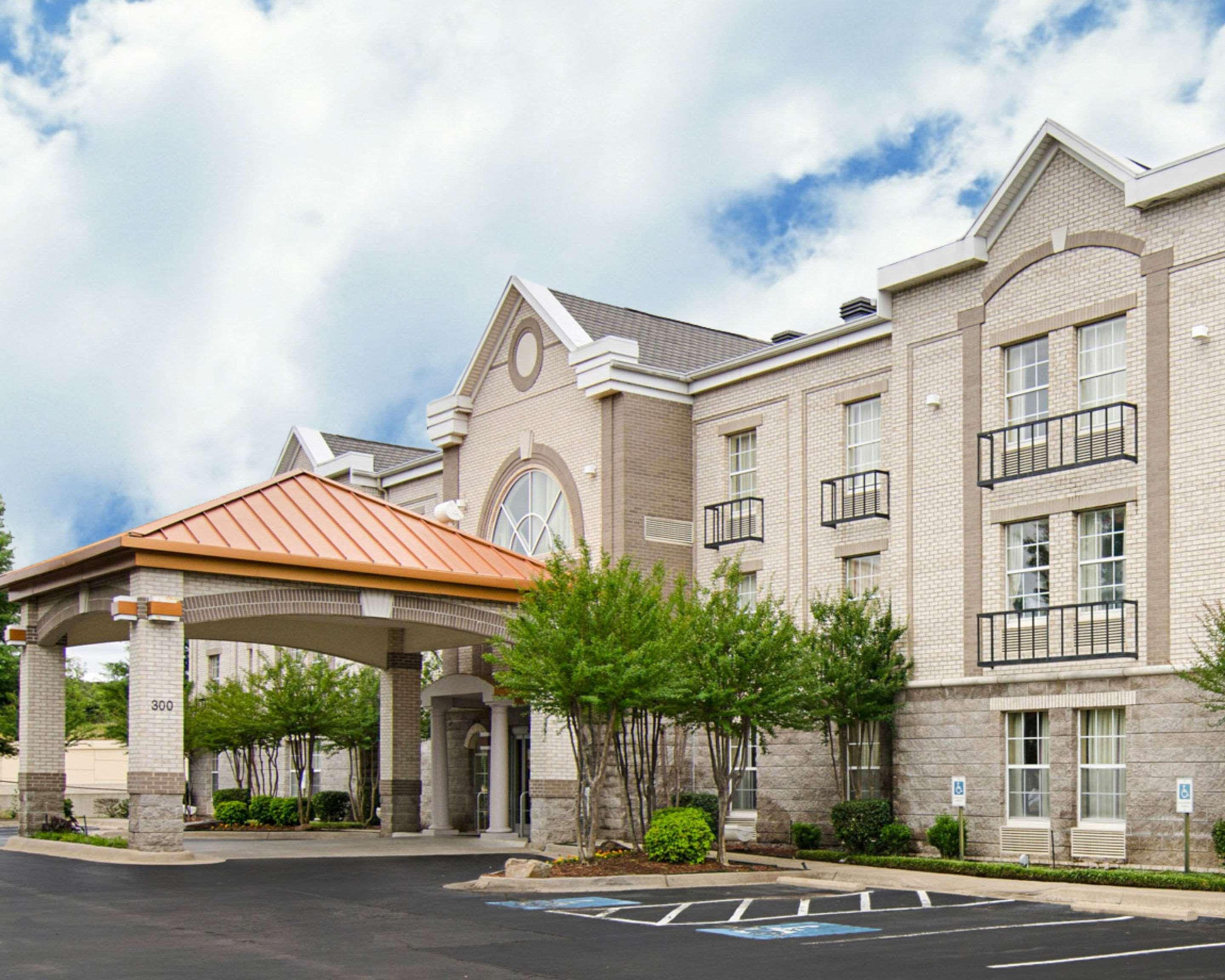 Quality Inn & Suites Little Rock West Exteriör bild